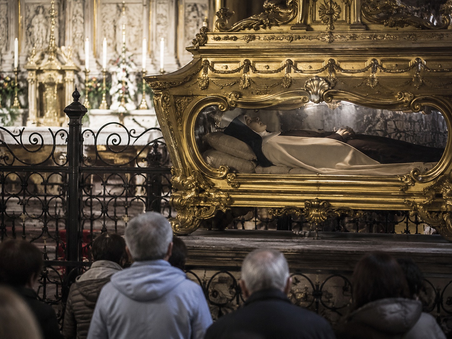 Lisieux, France: Relics of Thérèse