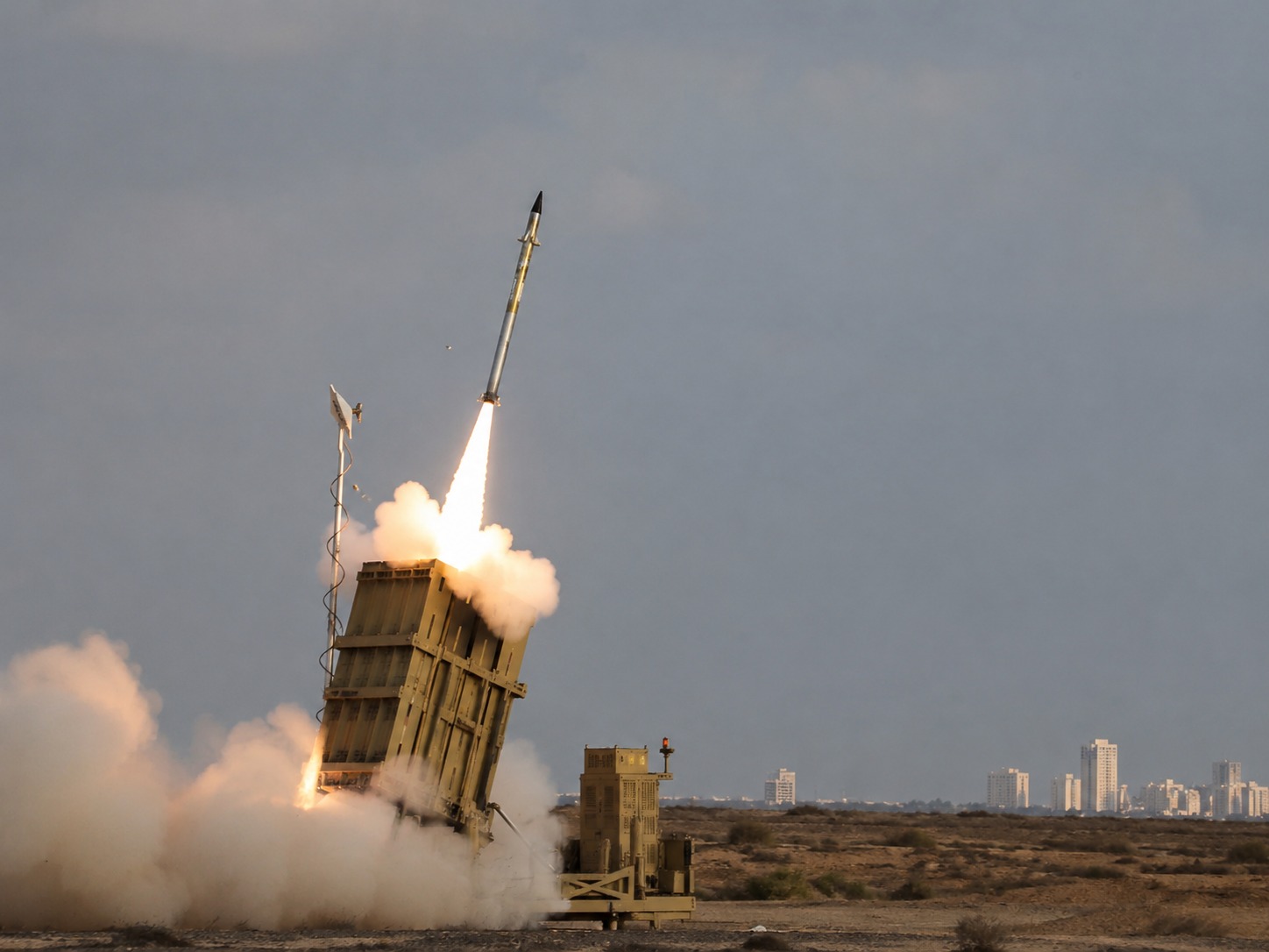 High-tech Israelis Aim For The Moon