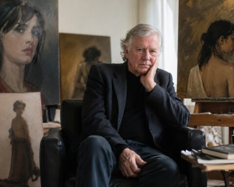 Ladies' Man Of Art